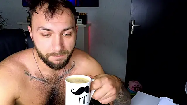 Snapshot of JamieNoxus chatting on 11-28-25, 07:55 JamieNoxus online show from 11-28-25, 07:55