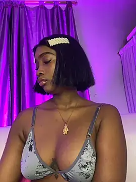 Snapshot of blackgril12 chatting on 02-21-25, 02:17 blackgril12 online show from 02-21-25, 02:17