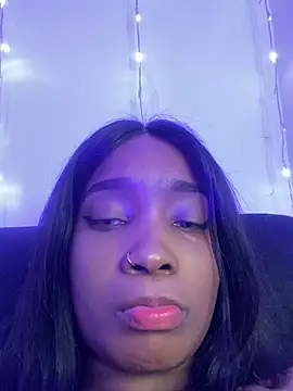 Snapshot of blackgril12 chatting on 03-15-25, 05:08 blackgril12 online show from 03-15-25, 05:08