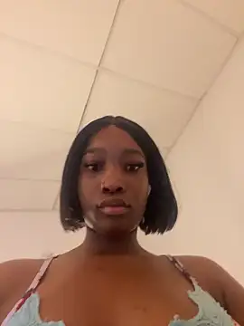 Snapshot of blackgril12 chatting on 11-21-25, 11:42 blackgril12 online show from 11-21-25, 11:42