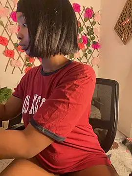 Snapshot of blackgril12 chatting on 01-07-26, 10:56 blackgril12 online show from 01-07-26, 10:56