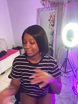 Snapshot of blackgril12 chatting on 02-06-26, 11:30 blackgril12 online show from 02-06-26, 11:30