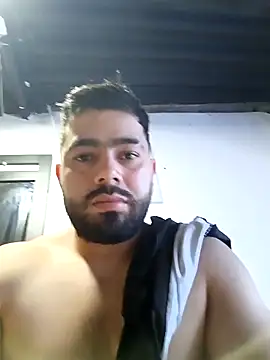 Snapshot of mikeblaree chatting on 10-25-25, 06:57 mikeblaree online show from 10-25-25, 06:57