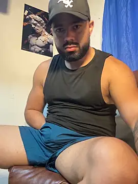 Snapshot of mikeblaree chatting on 01-05-26, 07:39 mikeblaree online show from 01-05-26, 07:39