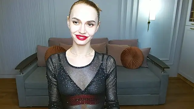 Snapshot of Lady_Sunshine_ chatting on 02-07-25, 02:26 Lady Sunshine online show from 02-07-25, 02:26