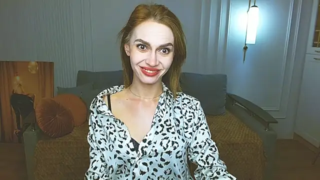 Snapshot of Lady_Sunshine_ chatting on 02-17-25, 02:37 Lady Sunshine online show from 02-17-25, 02:37