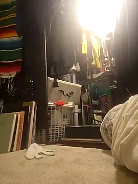 Snapshot of ShysluutGia chatting on 12-01-25, 09:36 ShysluutGia online show from 12-01-25, 09:36