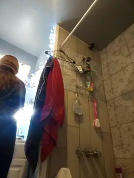 Snapshot of ShysluutGia chatting on 12-02-25, 06:52 ShysluutGia online show from 12-02-25, 06:52