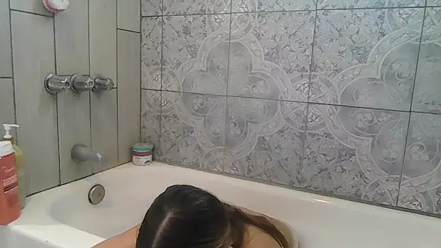 Snapshot of ShysluutGia chatting on 02-27-26, 09:26 ShysluutGia online show from 02-27-26, 09:26