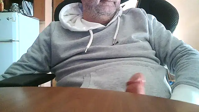 Snapshot of lanata chatting on 02-21-25, 03:43 lanata online show from 02-21-25, 03:43