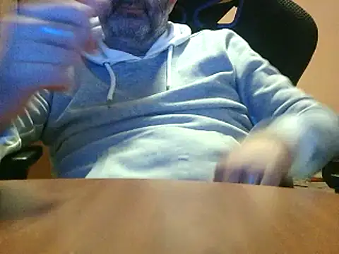 Snapshot of lanata chatting on 03-08-25, 04:56 lanata online show from 03-08-25, 04:56