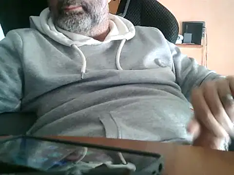 Snapshot of lanata chatting on 03-08-25, 08:00 lanata online show from 03-08-25, 08:00