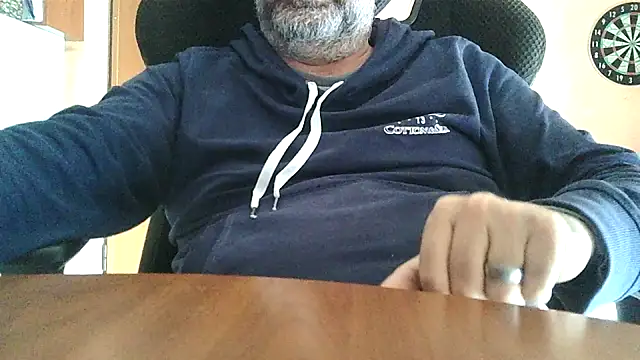 Snapshot of lanata chatting on 03-13-25, 04:01 lanata online show from 03-13-25, 04:01