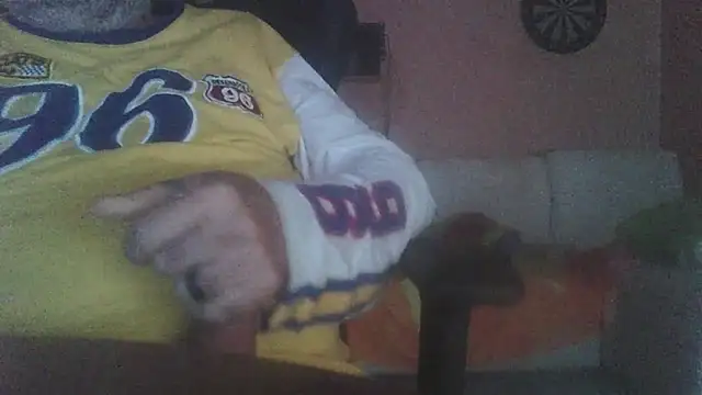 Snapshot of lanata chatting on 12-15-25, 04:06 lanata online show from 12-15-25, 04:06