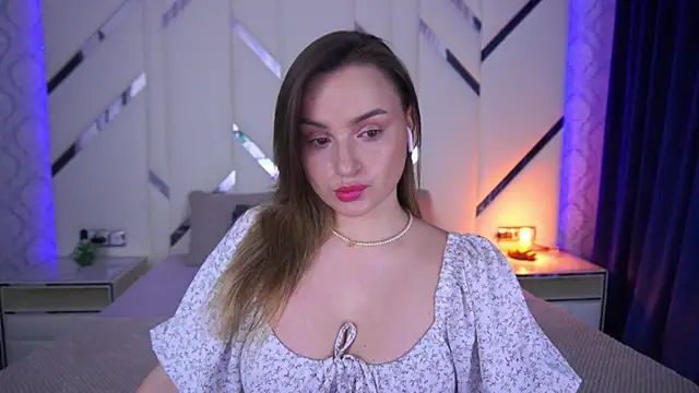 Snapshot of LindsieGreyy chatting on 03-06-25, 07:25 LindsieGreyy online show from 03-06-25, 07:25