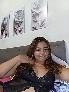 Snapshot of jade_Hellena chatting on 06-04-26, 05:08 jade Hellena online show from 06-04-26, 05:08