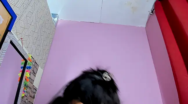 Snapshot of camilagreeco chatting on 03-01-25, 12:17 camilagreeco online show from 03-01-25, 12:17