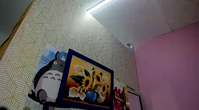 Snapshot of camilagreeco chatting on 03-08-25, 04:06 camilagreeco online show from 03-08-25, 04:06