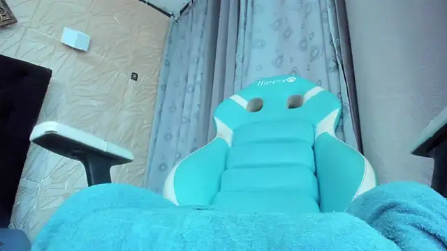 Snapshot of ChanelleJohnson_ chatting on 11-15-25, 06:59 ChanelleJohnson online show from 11-15-25, 06:59