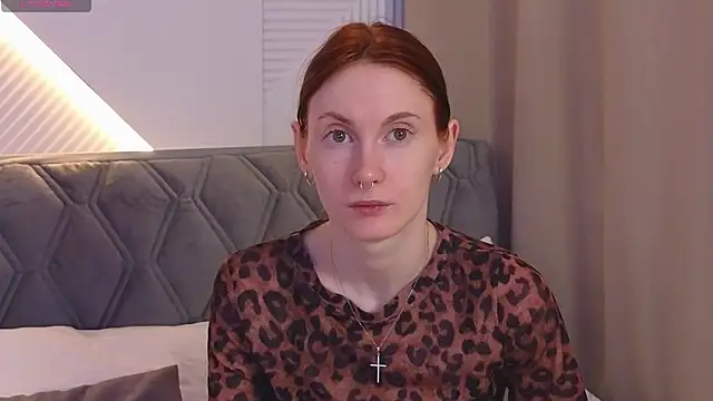 Snapshot of JoYung chatting on 03-02-25, 04:17 JoYung online show from 03-02-25, 04:17