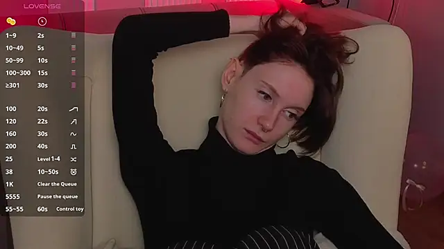 Snapshot of JoYung chatting on 10-03-25, 04:20 JoYung online show from 10-03-25, 04:20