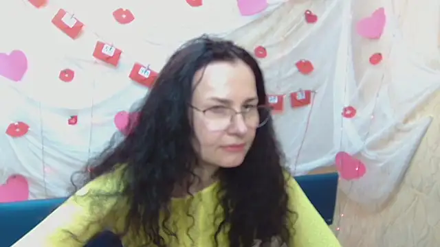 Miroslava Happi online show from 02-22-25, 09:23