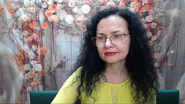 Miroslava Happi online show from 03-26-26, 06:41