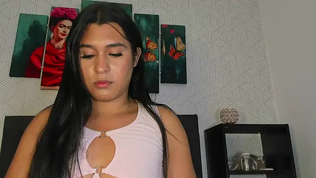 Selena fox7 online show from 10-20-25, 04:57