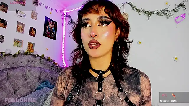 roxxystar  online show from 03-10-25, 02:06