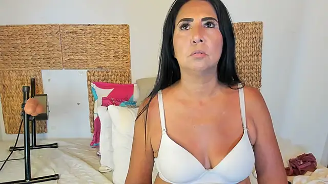 Jackiehmilf52 online show from 07-28-26, 03:21