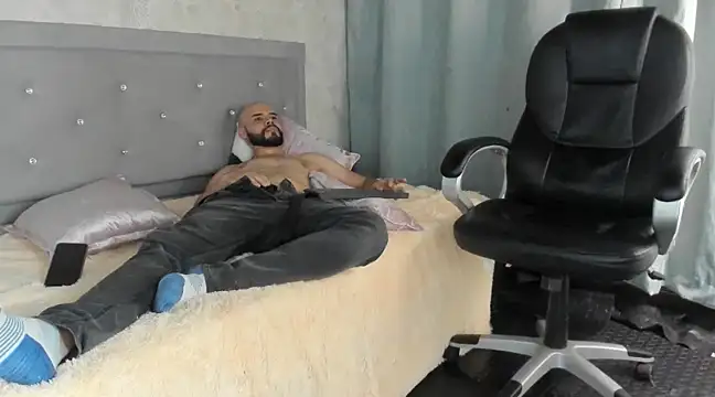 Luke Diaz7 online show from 02-14-25, 03:00