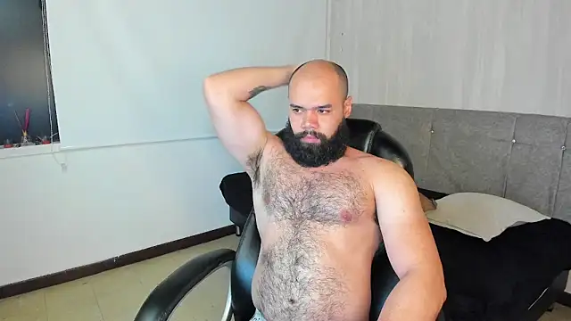 Luke Diaz7 online show from 10-13-25, 04:12