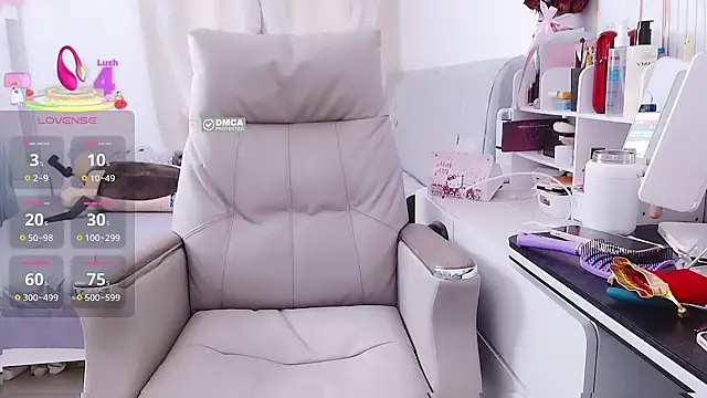 Snapshot of Tangtang-baby chatting on 06-20-26, 05:10 Tangtang-baby online show from 06-20-26, 05:10