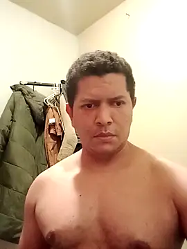 machoactivo1 online show from 02-09-25, 11:36