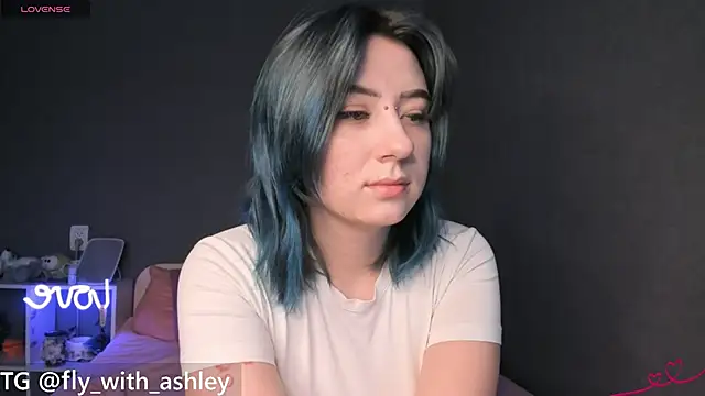 Snapshot of ashley_lovestory chatting on 11-11-25, 07:52 ashley lovestory online show from 11-11-25, 07:52