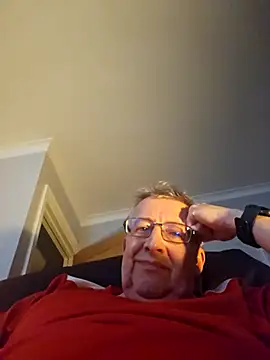 Snapshot of mann4u147 chatting on 03-13-25, 10:43 mann4u147 online show from 03-13-25, 10:43