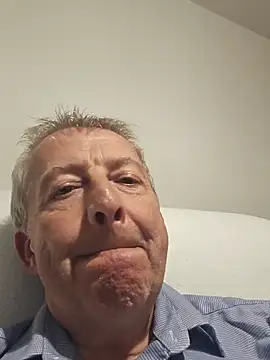 Snapshot of mann4u147 chatting on 09-10-25, 07:14 mann4u147 online show from 09-10-25, 07:14