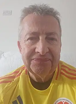 Snapshot of mann4u147 chatting on 10-10-25, 11:20 mann4u147 online show from 10-10-25, 11:20