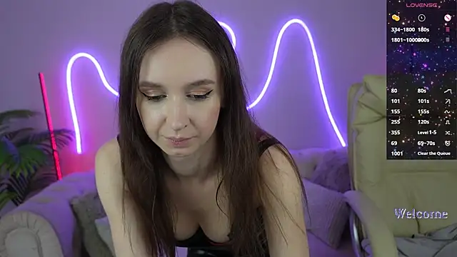 Snapshot of NikkyyLust chatting on 03-15-25, 08:37 NikkyyLust online show from 03-15-25, 08:37