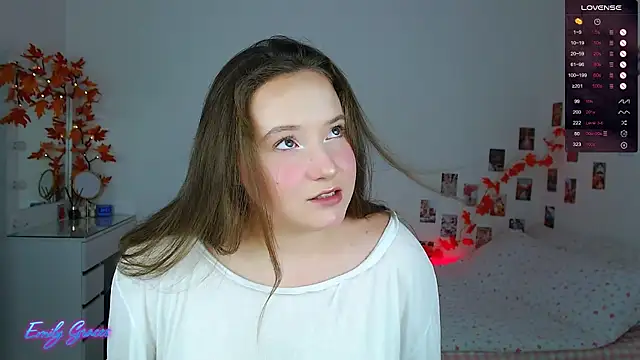 EmilyxxGraces online show from 09-19-25, 12:45