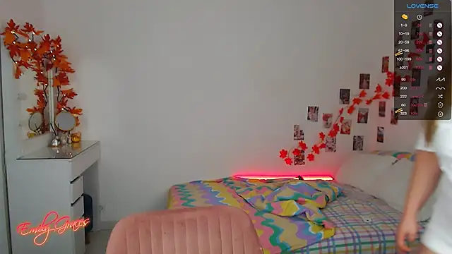 EmilyxxGraces online show from 11-19-25, 12:21