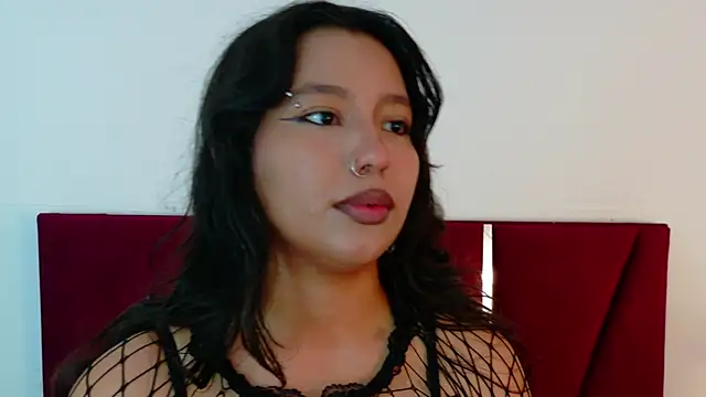 ParanoidTemptaion  online show from 04-21-26, 11:38