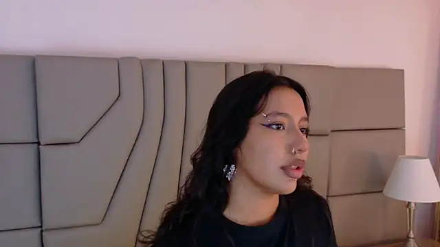 ParanoidTemptaion  online show from 06-03-26, 11:46