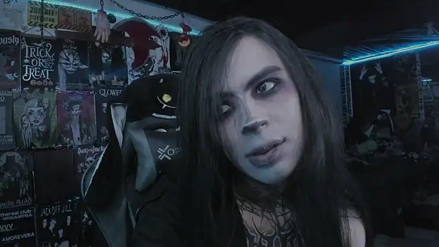 Snapshot of rotten_dreams chatting on 11-26-25, 11:50 rotten dreams online show from 11-26-25, 11:50