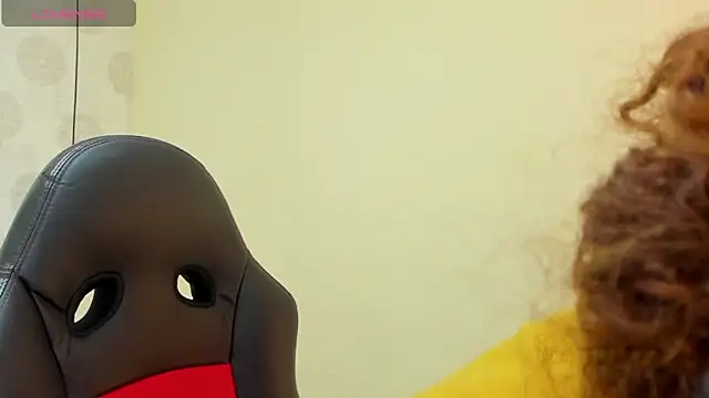 Snapshot of MELINAMARTINS chatting on 11-01-25, 12:40 MELINAMARTINS online show from 11-01-25, 12:40