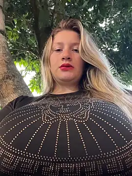 Snapshot of aurora_coldd chatting on 03-06-26, 10:50 aurora coldd online show from 03-06-26, 10:50