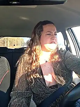 Snapshot of justtess chatting on 02-04-26, 09:37 justtess online show from 02-04-26, 09:37