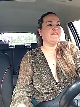 Snapshot of justtess chatting on 02-16-26, 10:44 justtess online show from 02-16-26, 10:44