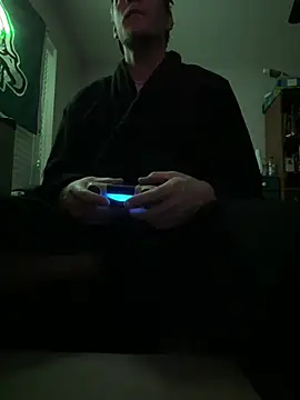 Snapshot of theycallmes3x chatting on 03-04-26, 05:24 theycallmes3x online show from 03-04-26, 05:24