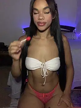 Snapshot of Mirellysbs1 chatting on 02-17-25, 01:47 Mirellysbs1 online show from 02-17-25, 01:47